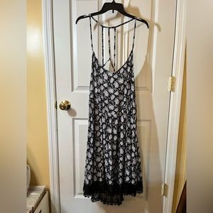 Forever 21+ 3X Short Length Sundress With Black Lace Hem, Blue/Black/Gray Floral